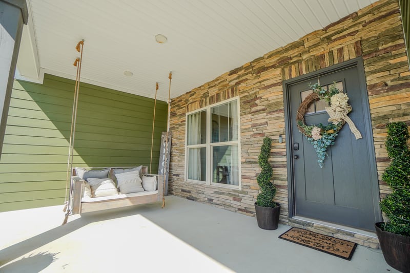 529 Clearview Rd, Cottontown, TN 37048