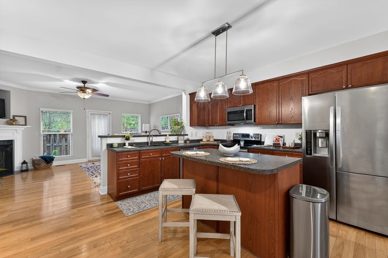 133 Stonecrest Dr, Nashville, TN 37209