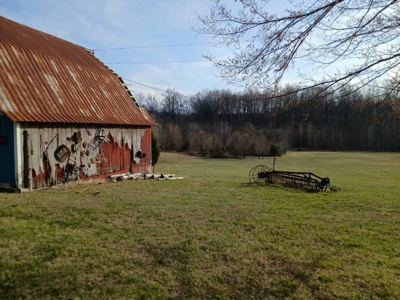 Buck Perry Rd, Bethpage, TN 37022