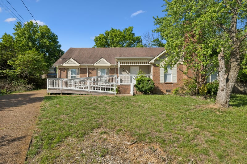 3104 Country Lawn Dr, Antioch, TN 37013