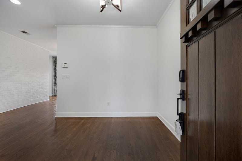 1321 Clifton Ln, Nashville, TN 37215