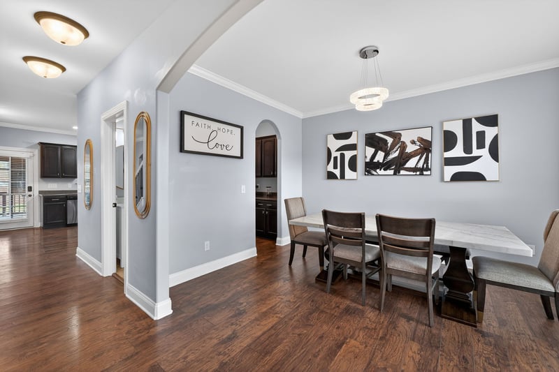 432 Long Creek Dr, Christiana, TN 37037