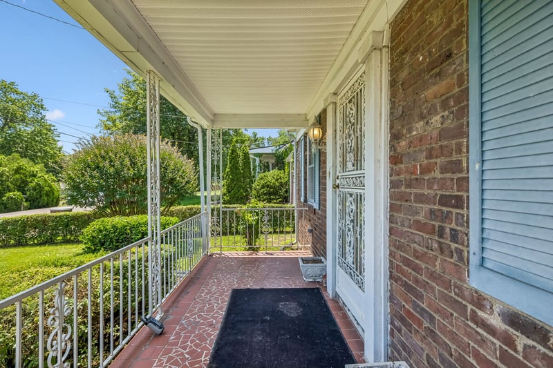 2905 Murray Cir, Nashville, TN 37216
