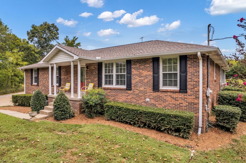 1665 Palmer Rd, Lebanon, TN 37090