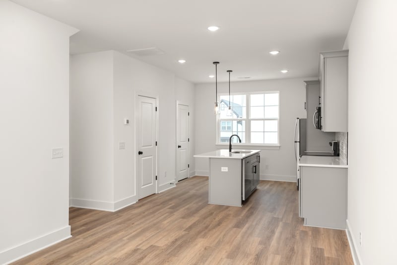 700 N Dupont Ave #106, Madison, TN 37115