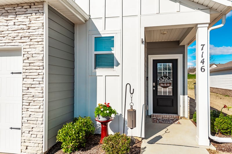 7146 Lang Ave, White House, TN 37188