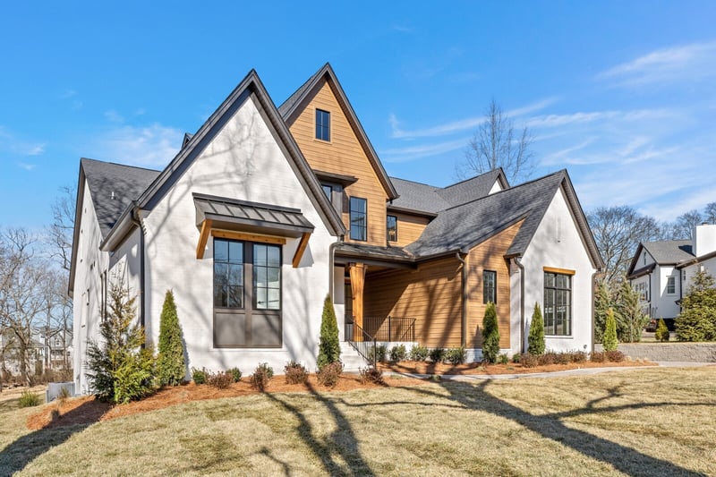 6804 Fleetwood Dr, Nashville, TN 37205