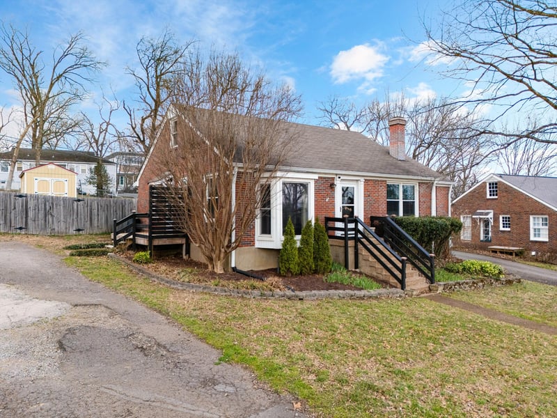 5632 Kendall Dr, Nashville, TN 37209