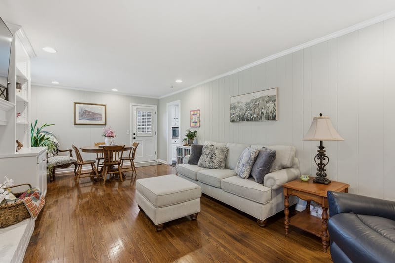 288 Indian Lake Rd, Hendersonville, TN 37075