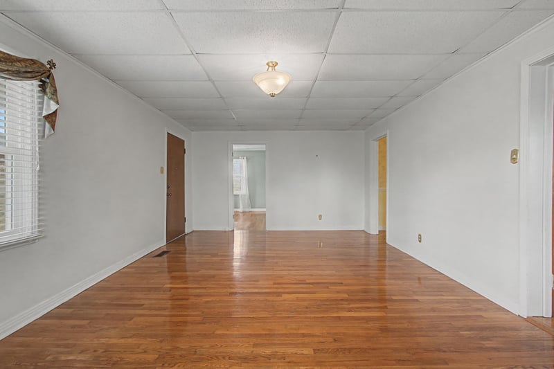 704 Fleming St, Columbia, TN 38401