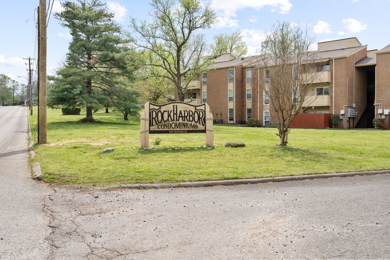 515 Basswood Ave #83, Nashville, TN 37209