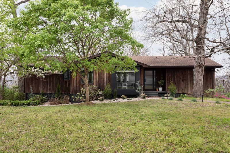 841 Stirrup Dr, Nashville, TN 37221