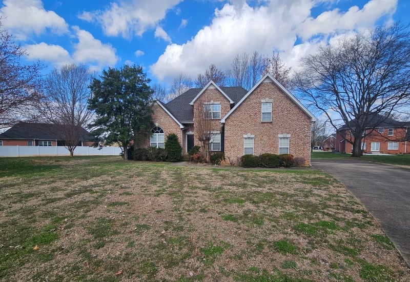 1005 Ithaca St, Murfreesboro, TN 37130