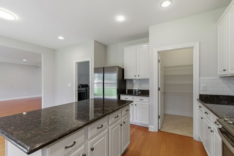 9706 Valley Springs Dr, Brentwood, TN 37027