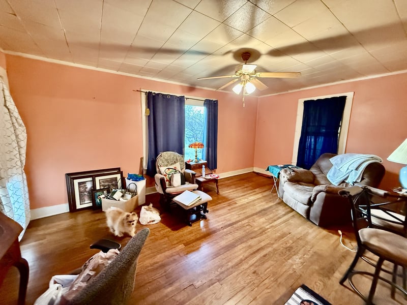 913 Shelbyview Dr, Shelbyville, TN 37160