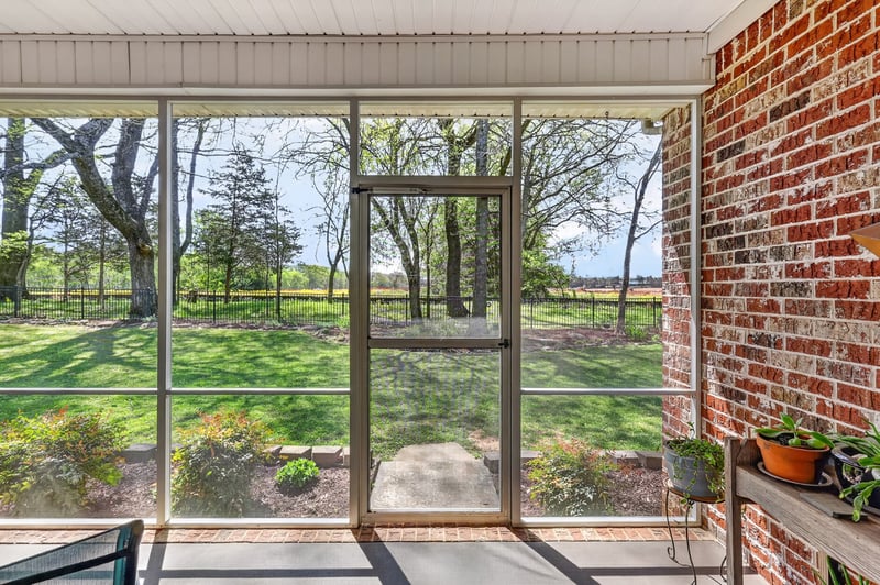 1307 John Hood Dr, Rockvale, TN 37153