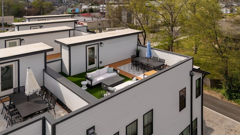 2206 Clarksville Pike, Nashville, TN 37208