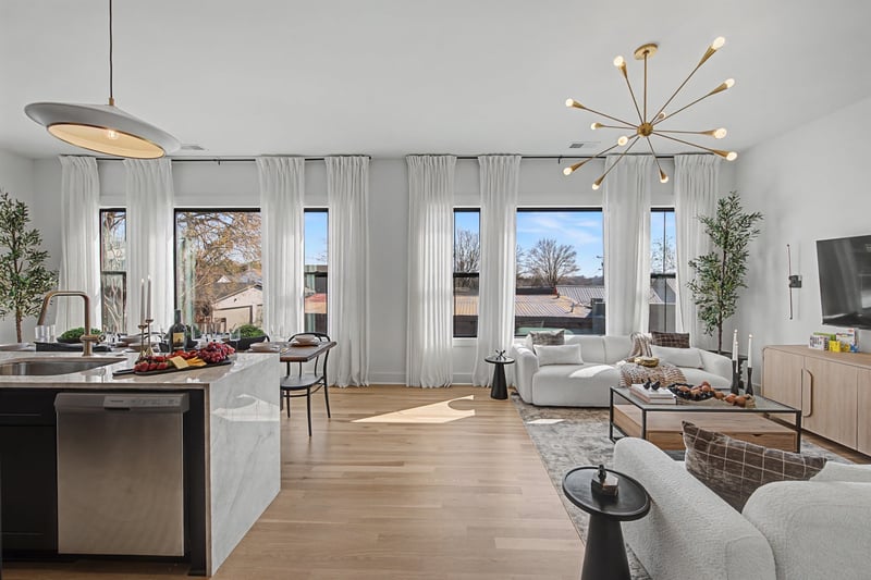 2206 Clarksville Pike, Nashville, TN 37208