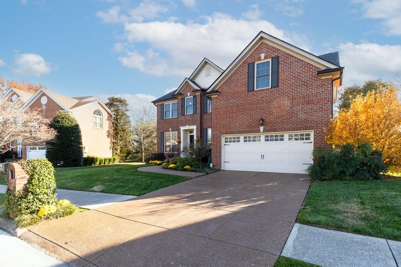 290 Wisteria Dr, Franklin, TN 37064