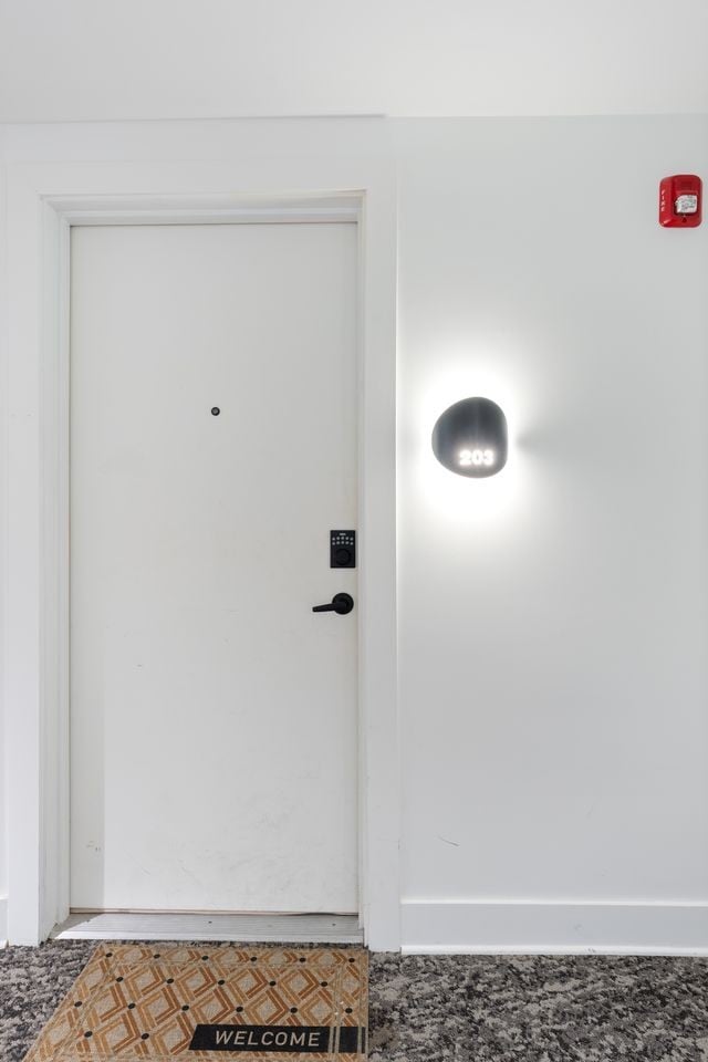 2704 Clifton Ave #203, Nashville, TN 37209