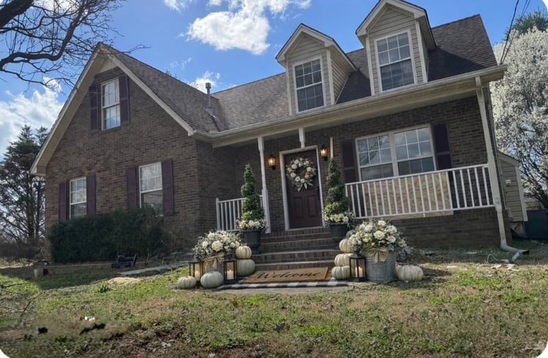 2039 Sterling St, Murfreesboro, TN 37127