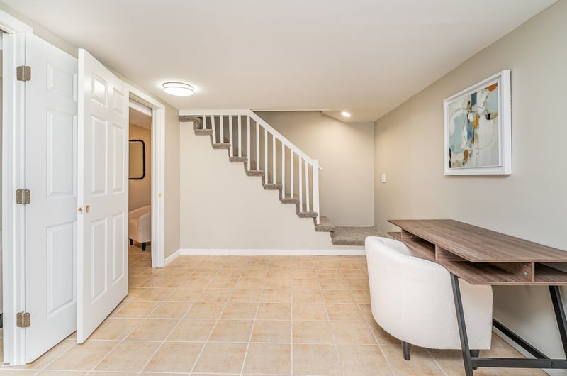 1308 N Avondale Cir, Nashville, TN 37207