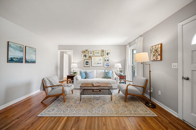 655 Mcmurray Dr, Nashville, TN 37211