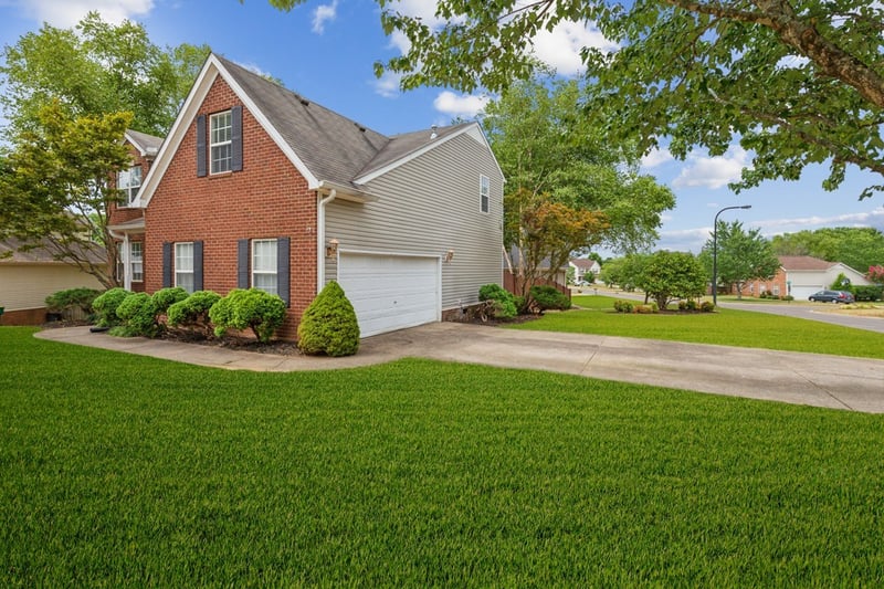 1948 Portway Rd, Spring Hill, TN 37174