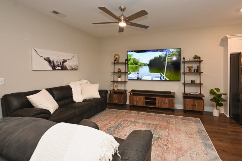 1144 Lock 4 Rd #J4, Gallatin, TN 37066