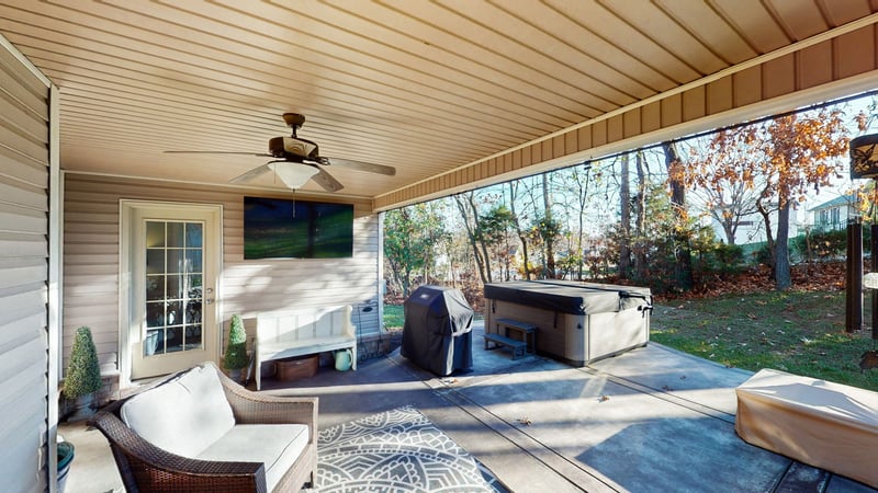 2196 Killington Dr, Clarksville, TN 37040