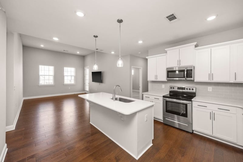 1801 Shadow Green Dr #303, Franklin, TN 37064