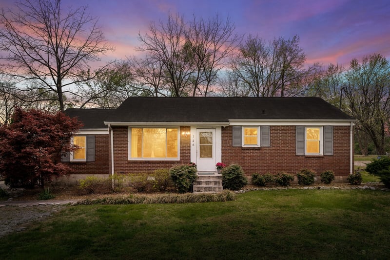 726 Maplewood Ln, Nashville, TN 37216
