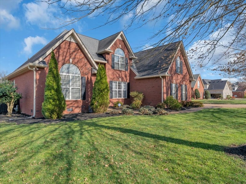 2726 Morton Ln, Smyrna, TN 37167