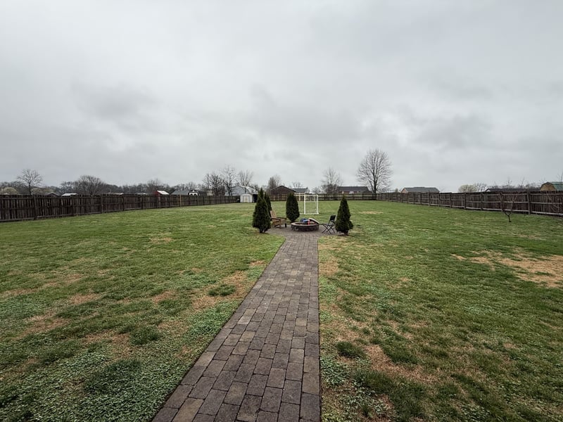 1002 Spire Way Dr, Castalian Springs, TN 37031