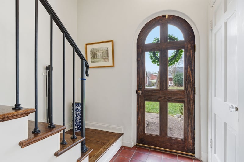 208 Cherokee Rd, Nashville, TN 37205