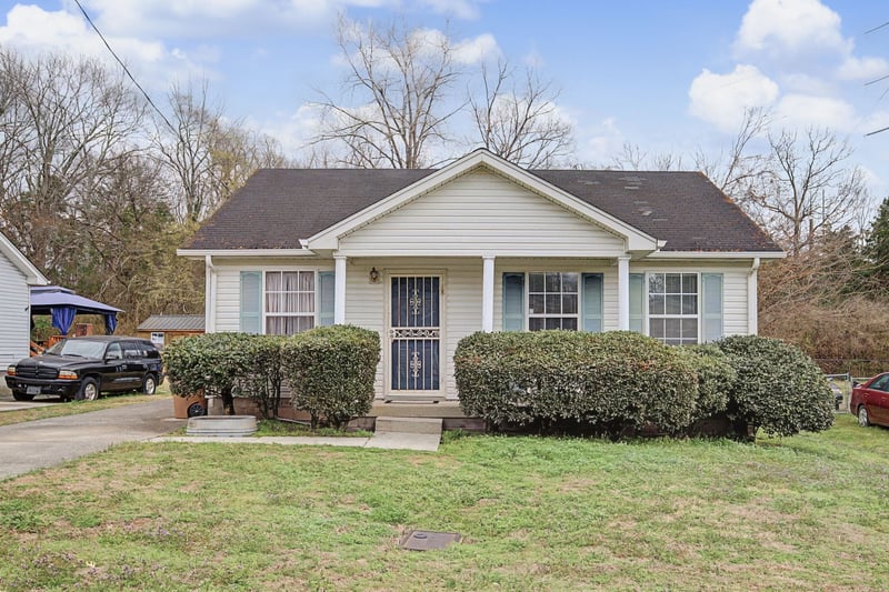 2573 Slaydon Dr, Nashville, TN 37207