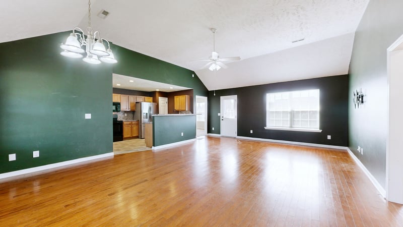 2716 Ridgewood Dr, Christiana, TN 37037