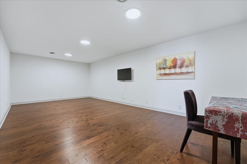 128 Jefferson Sq, Nashville, TN 37215