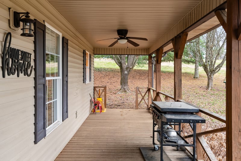 111 Patton Ln, Hendersonville, TN 37075