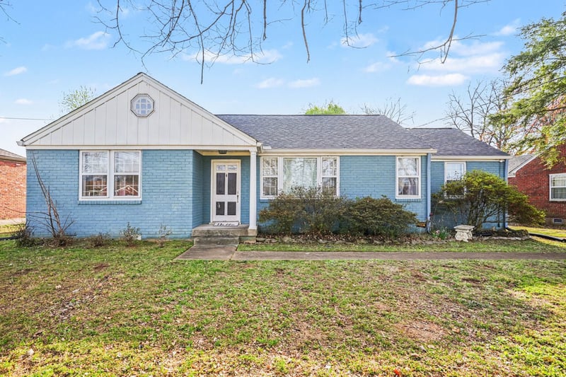 329 Blue Hills Dr, Nashville, TN 37214