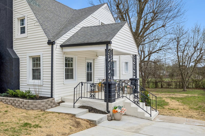 306 Lawrence St, Mount Pleasant, TN 38474