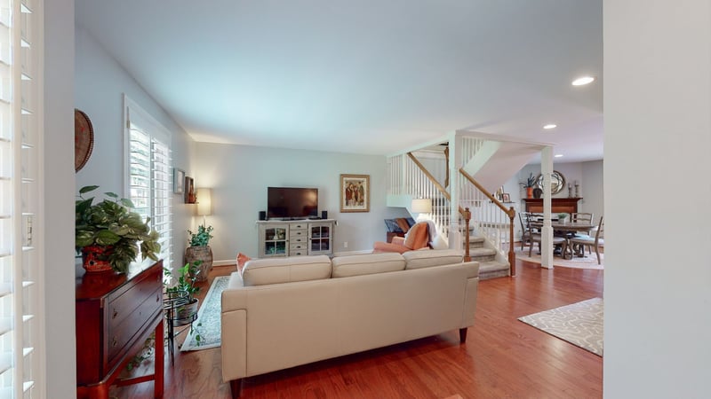 8207 Sawyer Brown Rd #J7, Nashville, TN 37221