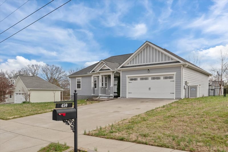 459 Diane Loop, White Bluff, TN 37187