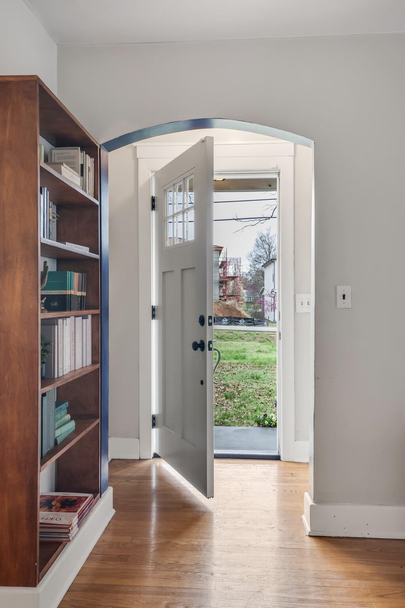 424 Westboro Dr, Nashville, TN 37209