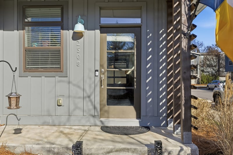 2508 Colbert Dr, Nashville, TN 37206