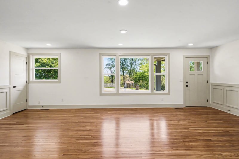 317 Willard Dr, Nashville, TN 37211