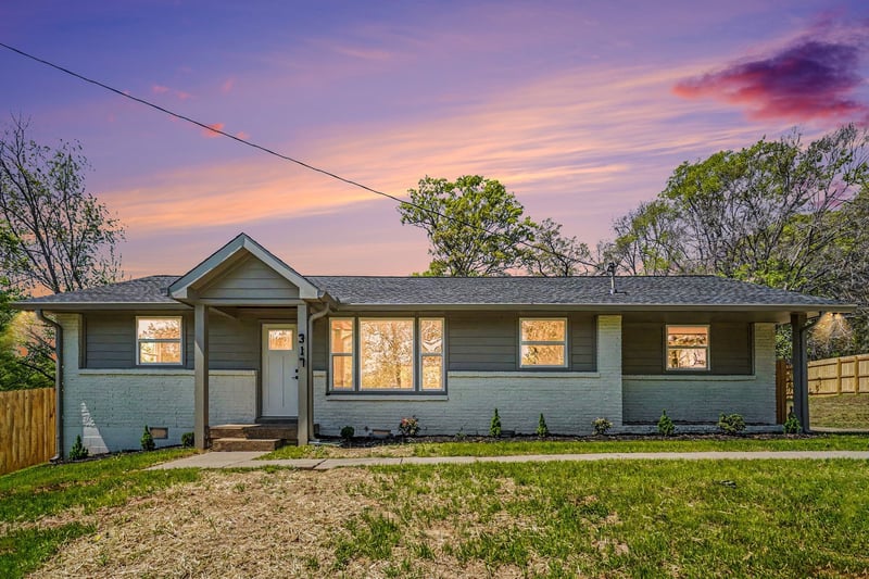317 Willard Dr, Nashville, TN 37211