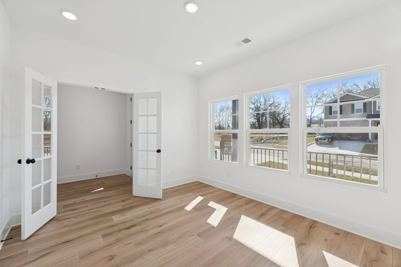 305 Brandi Ln, Gallatin, TN 37066