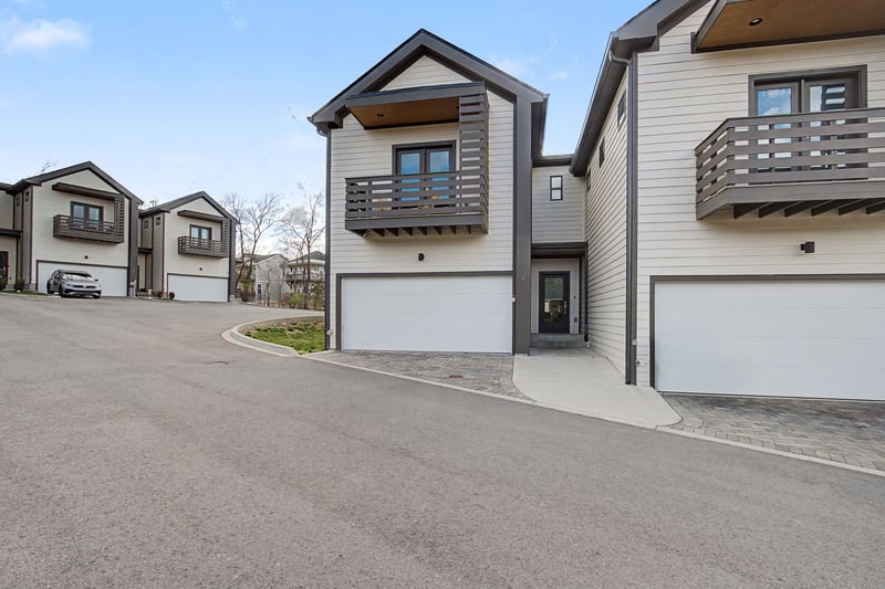 206 Ben Allen Rd #4, Nashville, TN 37207