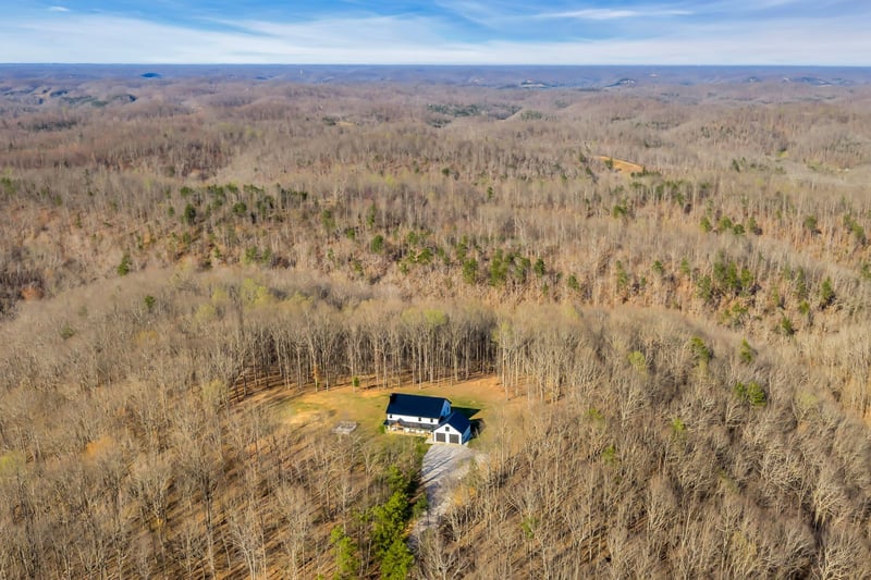 1658 Apache Trl, Pegram, TN 37143